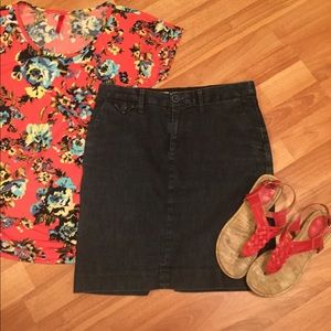 Banana Republic denim skirt
